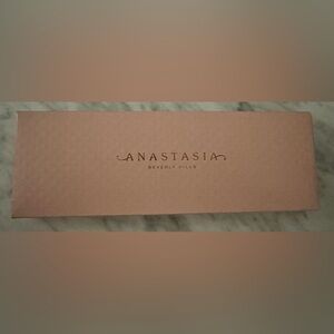 Anastasia Beverly Hills Primrose All In One Face & Eye Shadow Palette